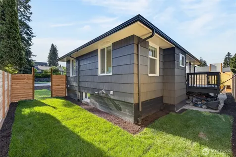 3402 48th Avenue SW Seattle WA 98116