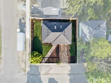 3402 48th Avenue SW Seattle WA 98116