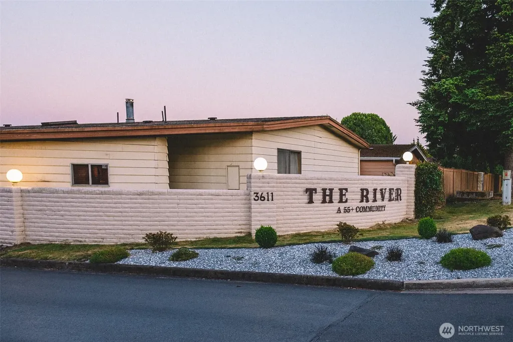 3611 I Street NE Auburn WA 98002