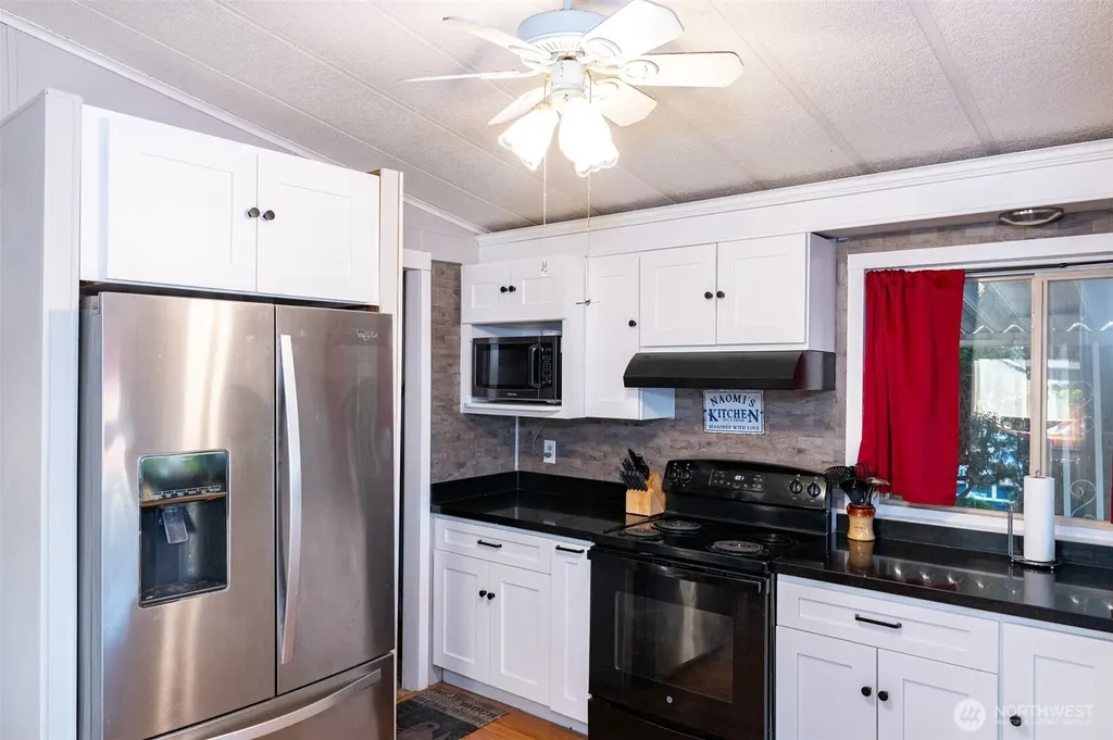 3611 I Street NE Auburn WA 98002