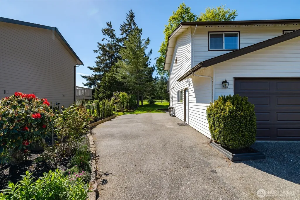 12472 Eagle Drive Burlington WA 98233