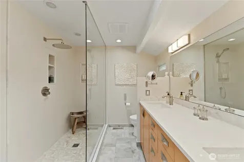 750 Kalmia Court NW Issaquah WA 98027