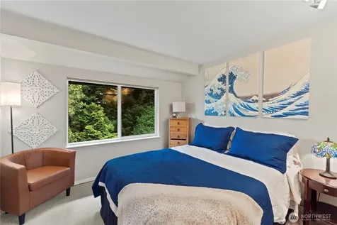 750 Kalmia Court NW Issaquah WA 98027