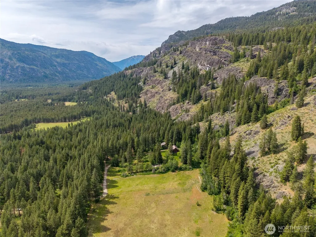 116 Lost River Road Mazama WA 98833
