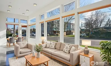 8501 14th Avenue NW Seattle WA 98117