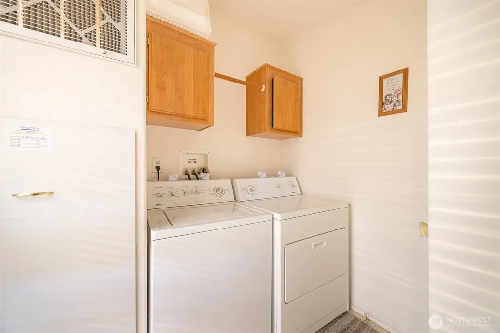 541 N 7th Sequim WA 98382
