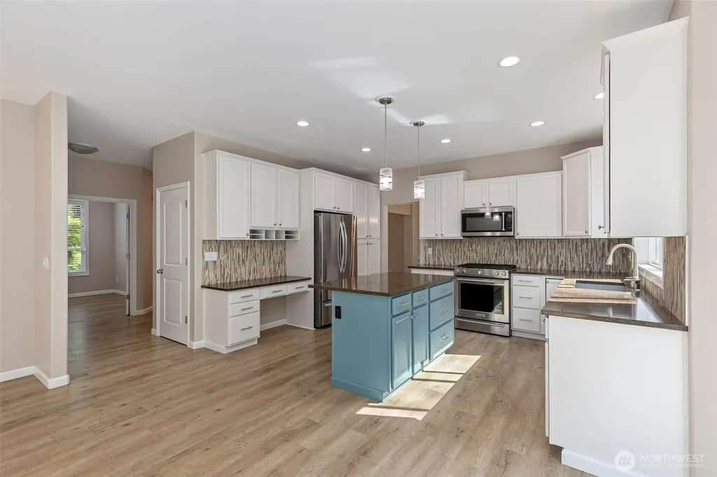 11602 12th Avenue Ct NW Gig Harbor WA 98332