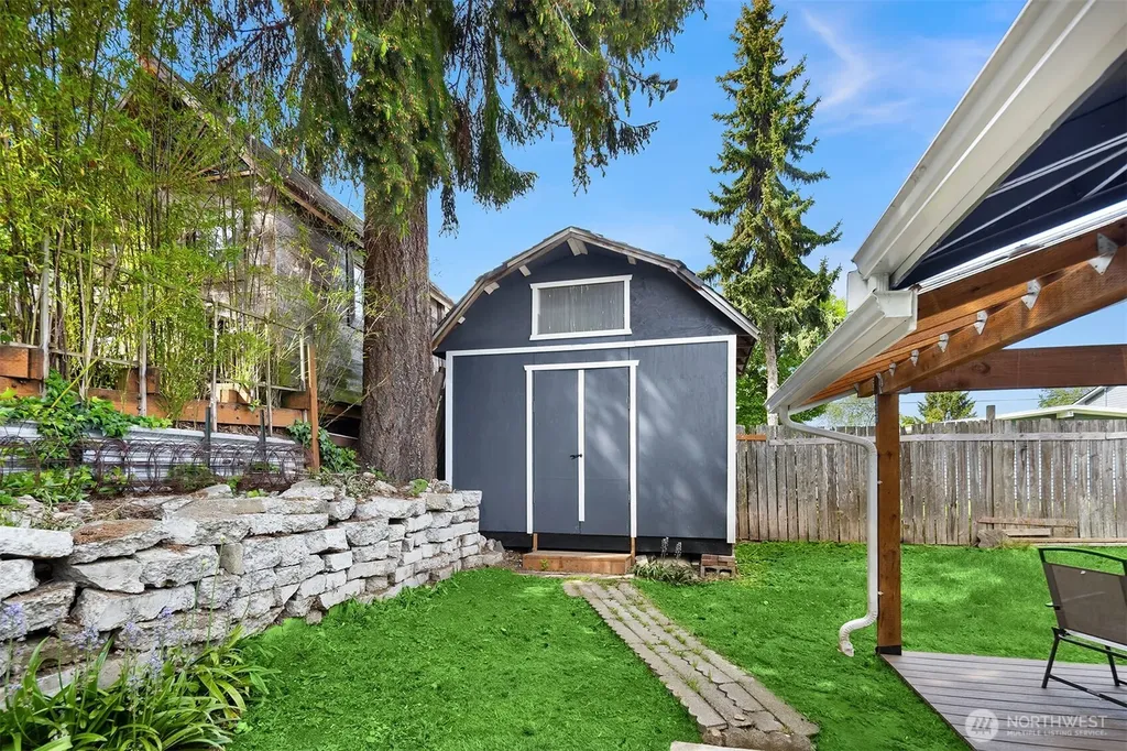 3912 S Orcas Street Seattle WA 98118