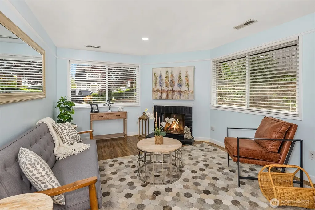 3912 S Orcas Street Seattle WA 98118
