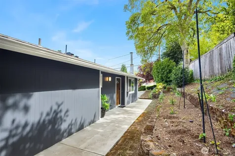 3912 S Orcas Street Seattle WA 98118