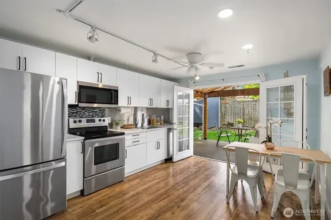 3912 S Orcas Street Seattle WA 98118