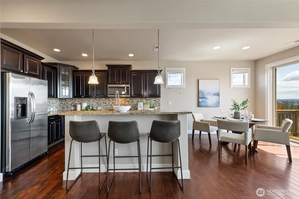 1533 Ridgeview Loop SW Tumwater WA 98512