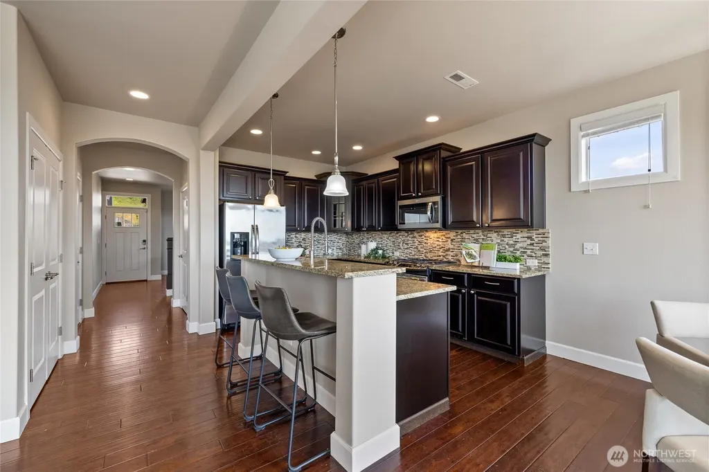 1533 Ridgeview Loop SW Tumwater WA 98512