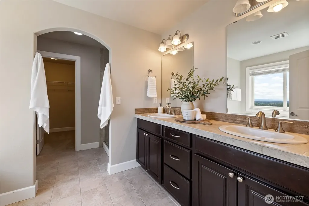 1533 Ridgeview Loop SW Tumwater WA 98512