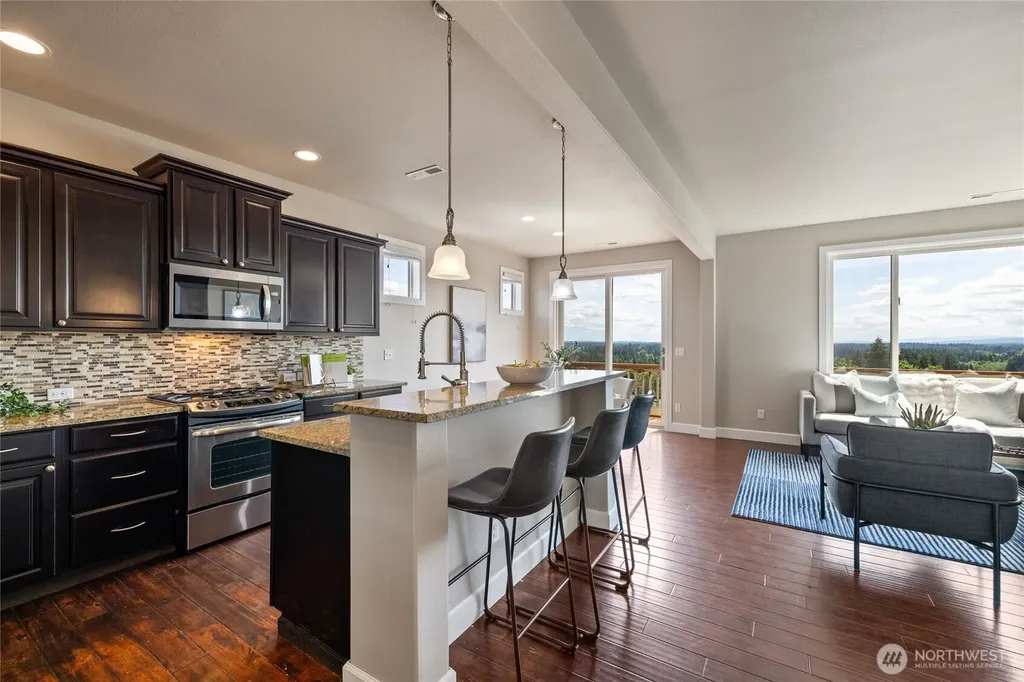1533 Ridgeview Loop SW Tumwater WA 98512