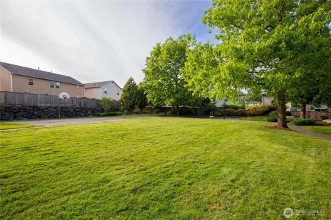 33219 41st Place S Federal Way WA 98001