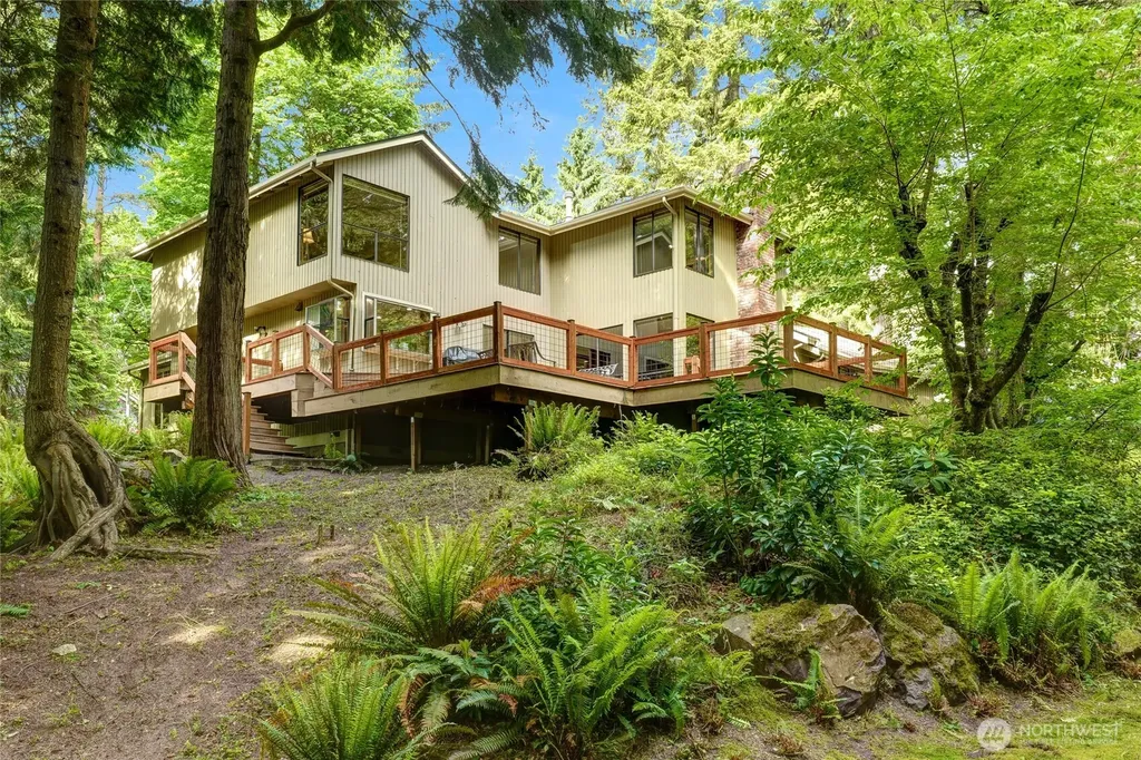 3903 142nd Place NE Bellevue WA 98007