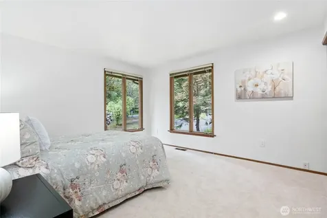 3903 142nd Place NE Bellevue WA 98007