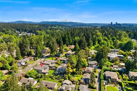5225 114th Ave NE Kirkland WA 98033
