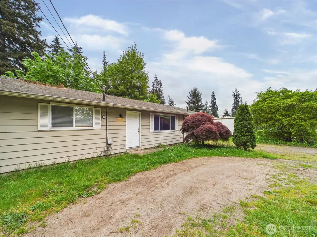 6104 Cemetery Road Arlington WA 98223