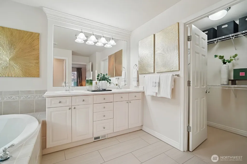 2038 30th Lane NE Issaquah WA 98029