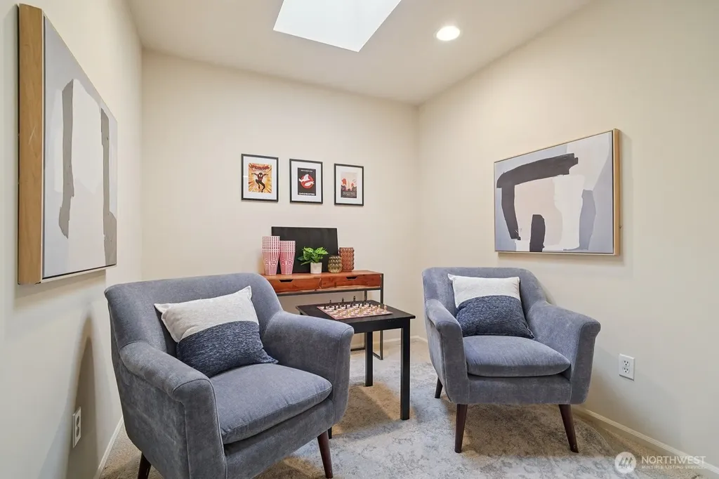 2038 30th Lane NE Issaquah WA 98029