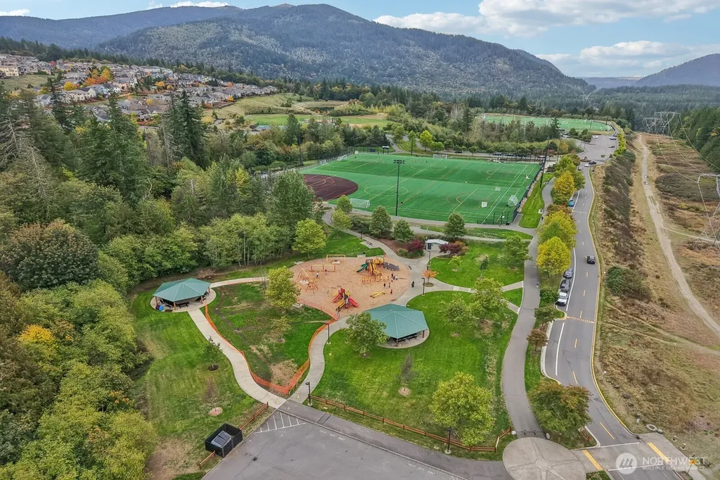 2038 30th Lane NE Issaquah WA 98029