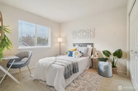 2038 30th Lane NE Issaquah WA 98029