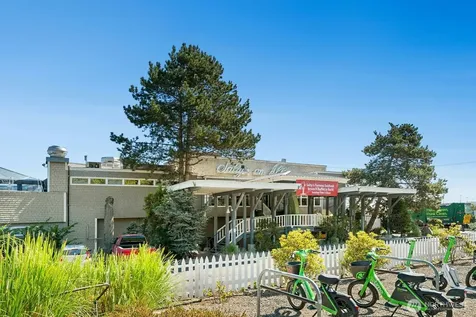 1221 Harbor Avenue SW Seattle WA 98116