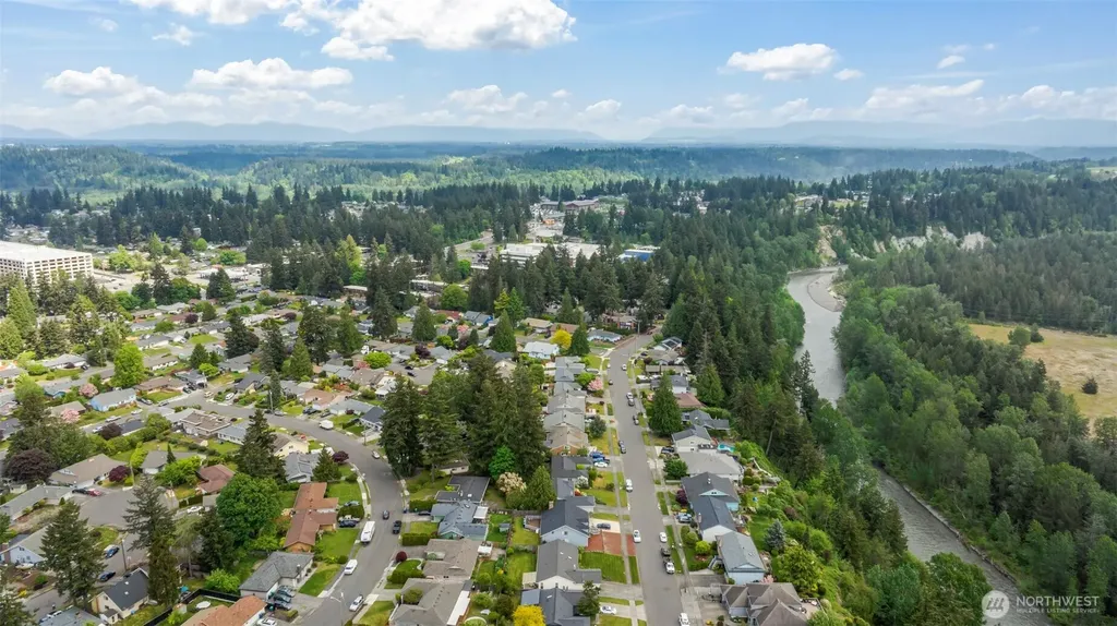 2715 Forest Ridge Drive SE Auburn WA 98002
