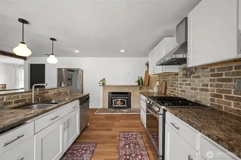 2715 Forest Ridge Drive SE Auburn WA 98002