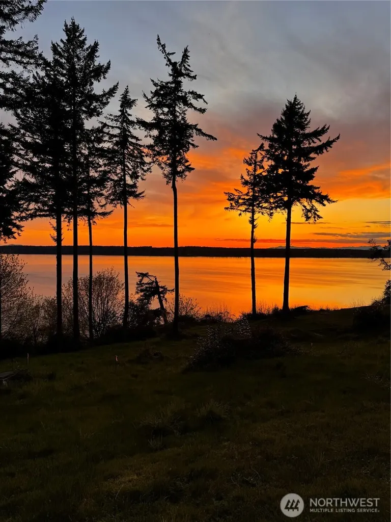 6902 190th Avenue SW Longbranch WA 98351