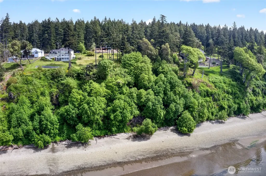 6902 190th Avenue SW Longbranch WA 98351
