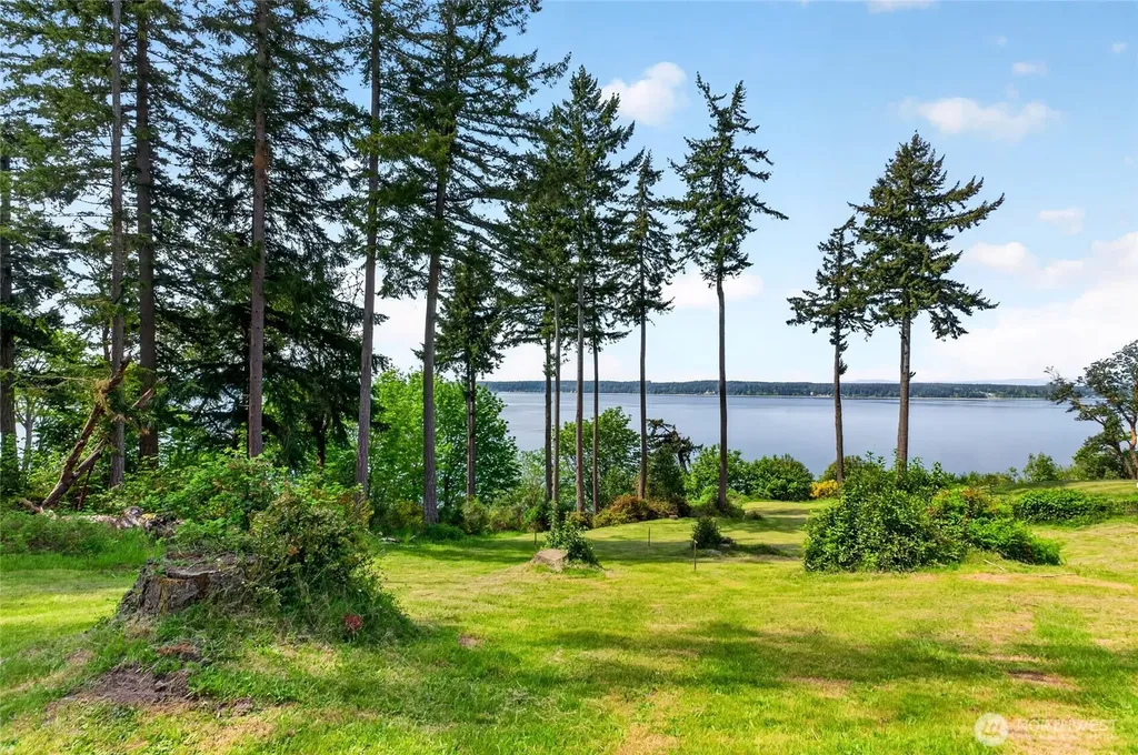 6902 190th Avenue SW Longbranch WA 98351