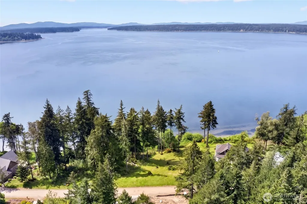 6902 190th Avenue SW Longbranch WA 98351