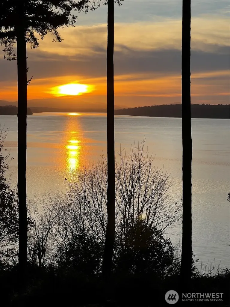 6902 190th Avenue SW Longbranch WA 98351