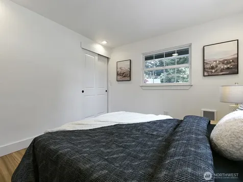 35023 18th Avenue SW Federal Way WA 98023