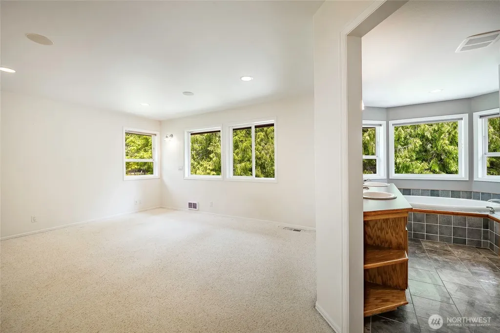 4644 S Vining Road Bellingham WA 98226