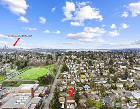 4207 S Bateman Street Seattle WA 98118