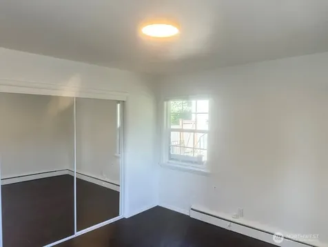 4207 S Bateman Street Seattle WA 98118