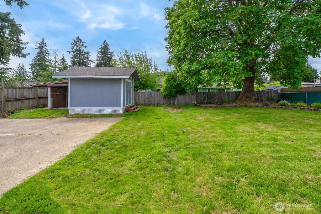 29009 46th Place S Auburn WA 98001
