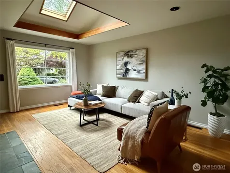 2113 NE 81st Place Seattle WA 98115