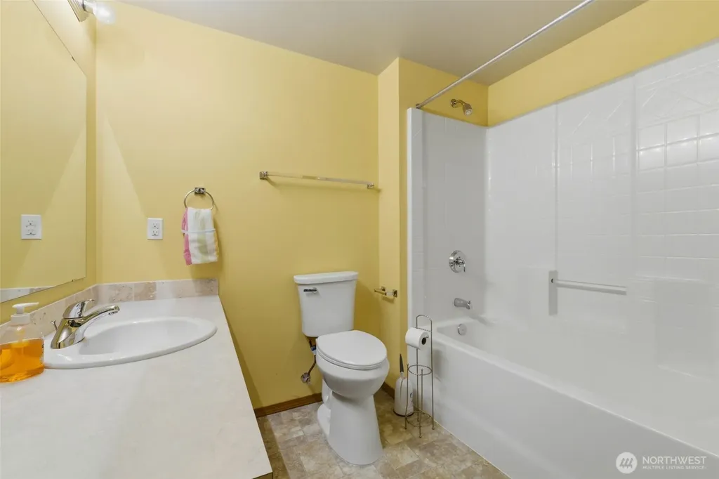 22022 131st Street Ct E Bonney Lake WA 98391