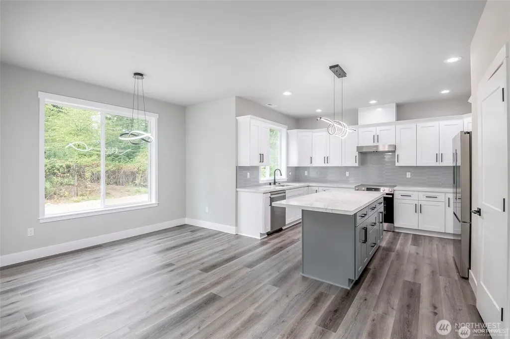 13022 51st Avenue E Tacoma WA 98446