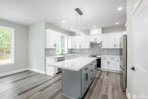 13022 51st Avenue E Tacoma WA 98446