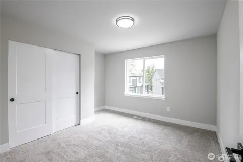 13022 51st Avenue E Tacoma WA 98446