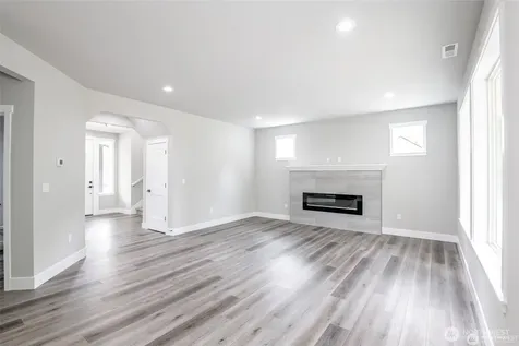 13022 51st Avenue E Tacoma WA 98446