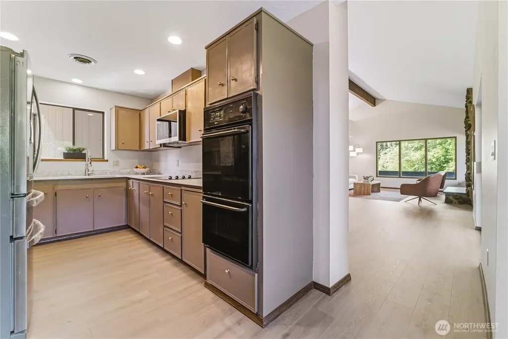 225 19th Street NE East Wenatchee WA 98802