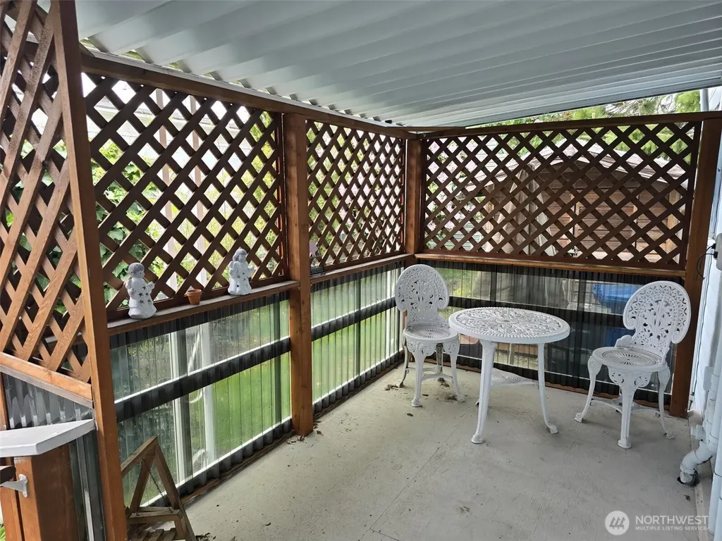 3212 S 182nd Place Seatac WA 98188