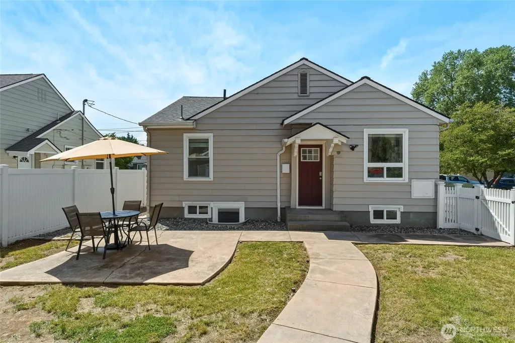 709 Hobson Street Walla Walla WA 99362
